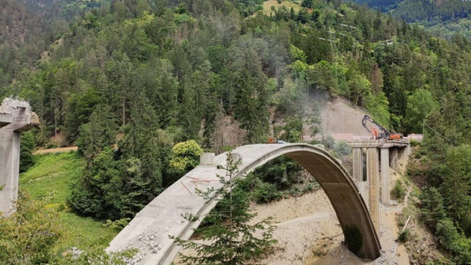 17_bruecke.jpg