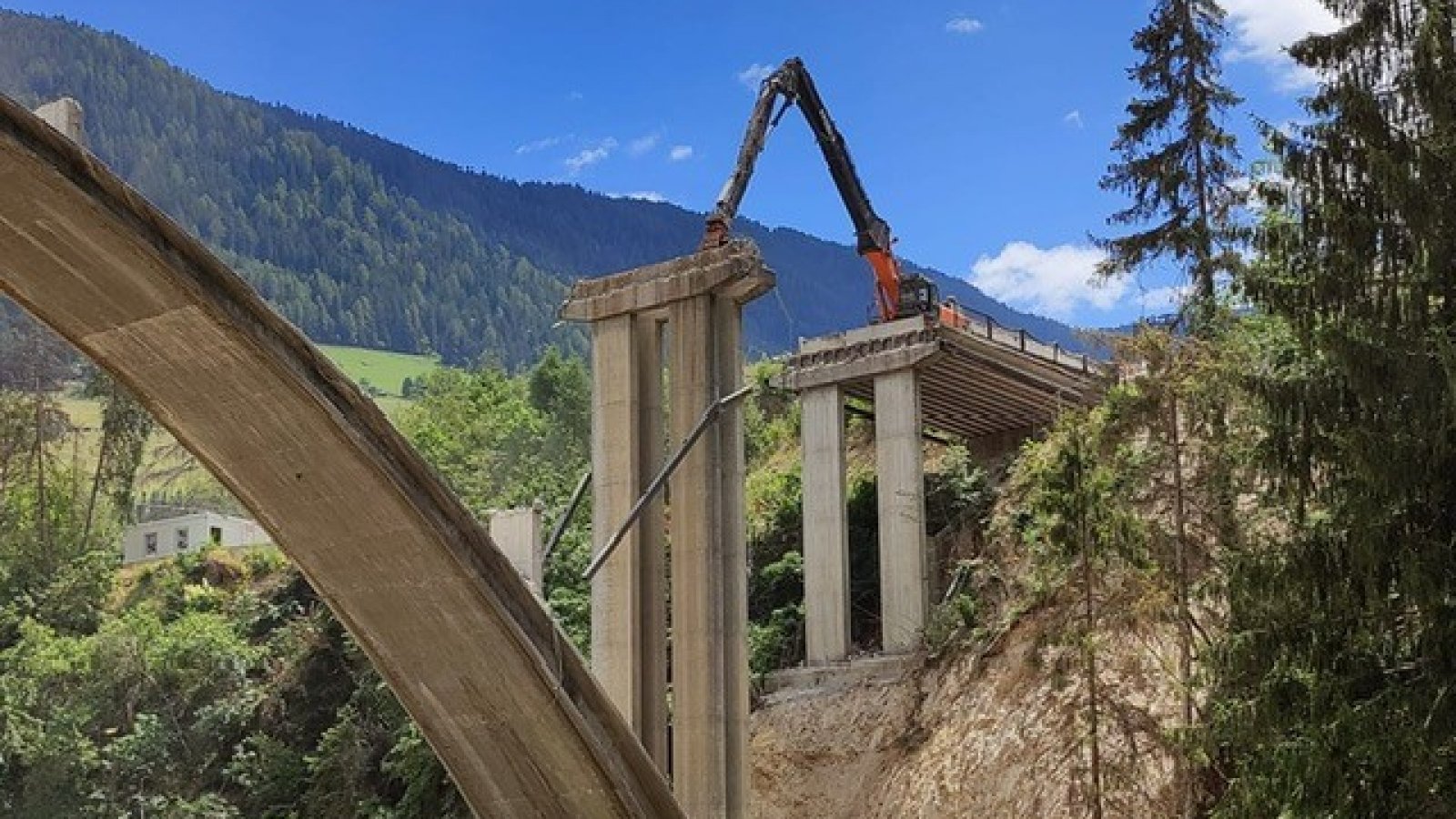 26_bruecke.jpg