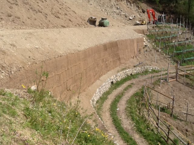 geotextilmauer_lana_2017-03-03_01_albrecht_auer.jpg