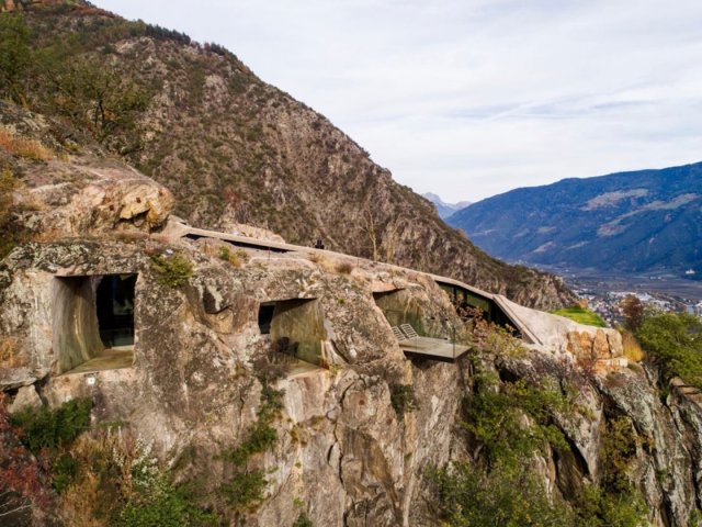haus_im_felsen_reinhold_messner_2014-11-14_28_albrecht_auer.jpg