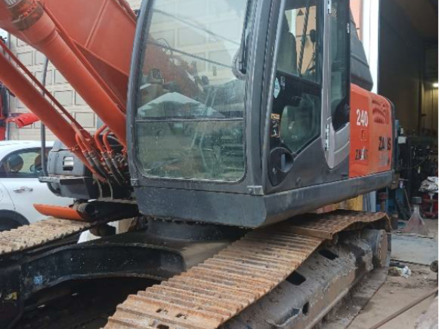 hitachi_1.png