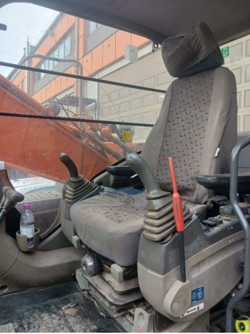hitachi2_4.png
